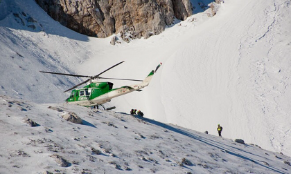Sale sul Monte Bianco con il figlio di 10 anni, fermato alpinista russo