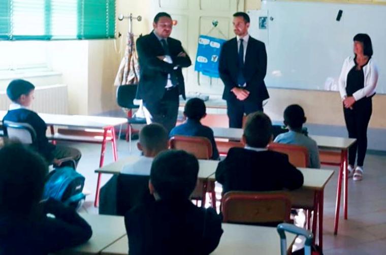 L’assessore Marnati nella sua vecchia scuola di Novara per augurare buon anno scolastico