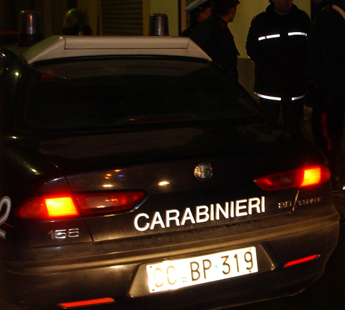 Sparano sulle persone con un fucile da soft air nel Torinese – VIDEO