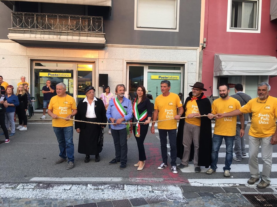 Successo per la fiera della cipolla bionda di Cureggio e Fontaneto