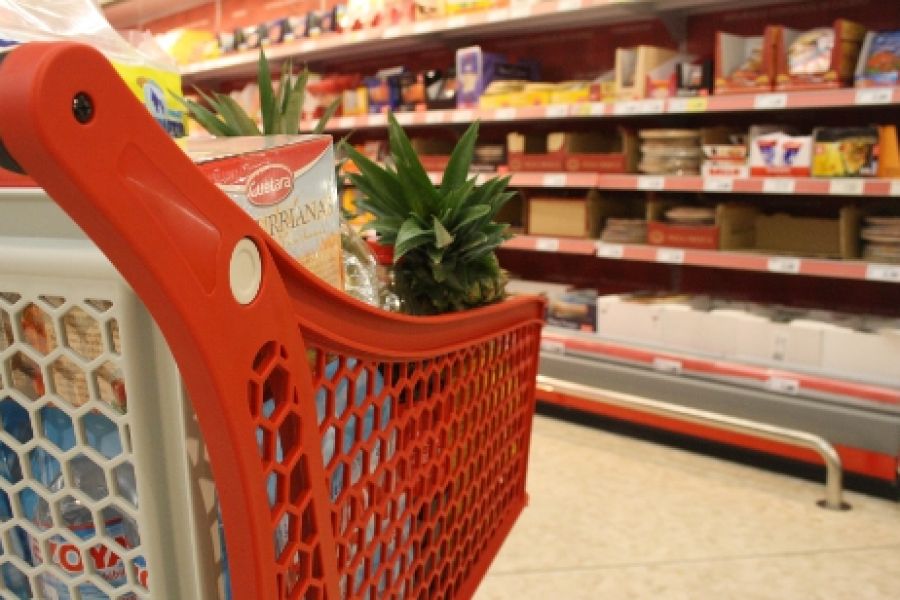 Per rimorchiare al supermercato basta un ananas…