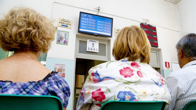 Salute, regione che vai e ticket che trovi: “E’ la prima disuguaglianza”