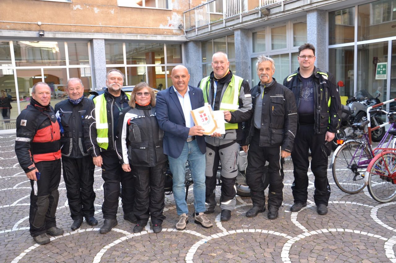 In moto da Bad Mergentheim a Borgomanero: la visita della delegazione gemellata