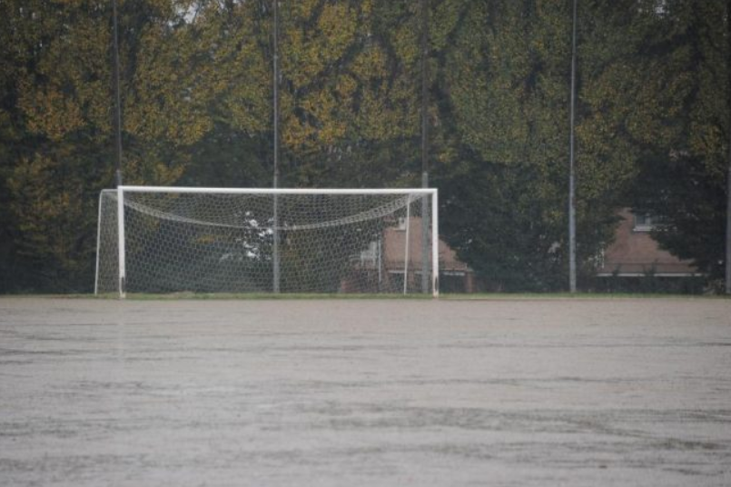 Calcio giovanile e dilettanti: il maltempo provoca lo stop totale