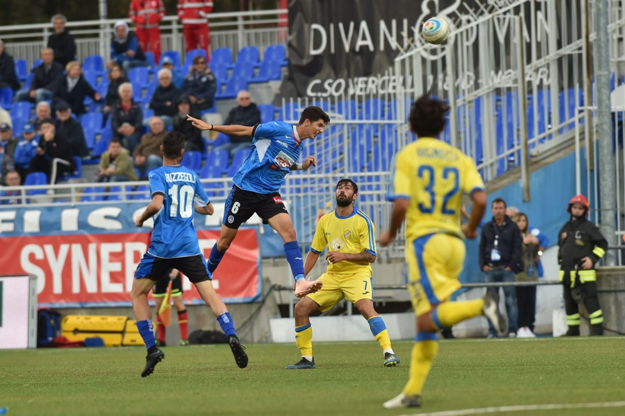Novara Calcio, con il Como per ripartire