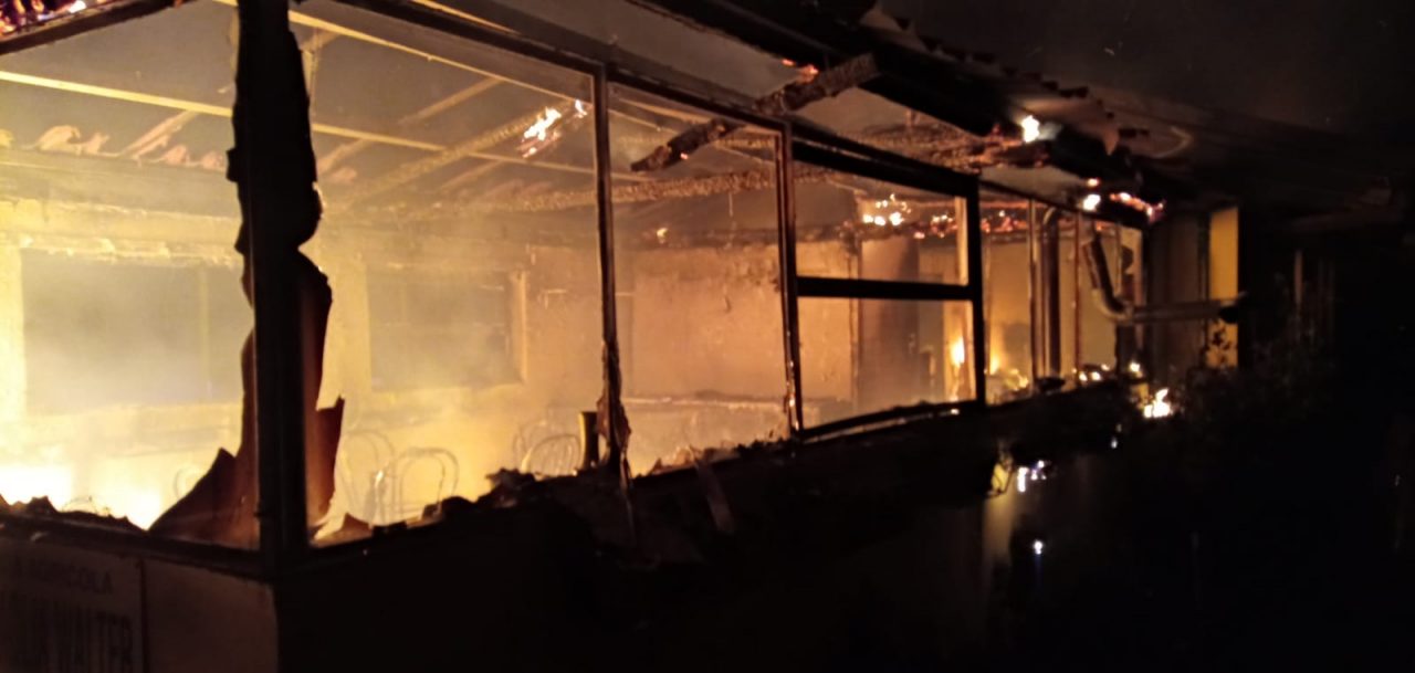 Incendio al Circolo di pesca di Caltignaga