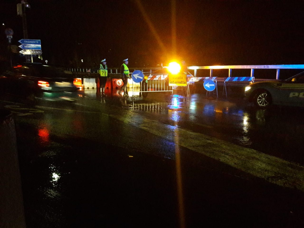 Arona: chiusa per rischio frana la statale del Sempione