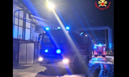 Solventi a fuoco: allarme in un’azienda di Ghislarengo
