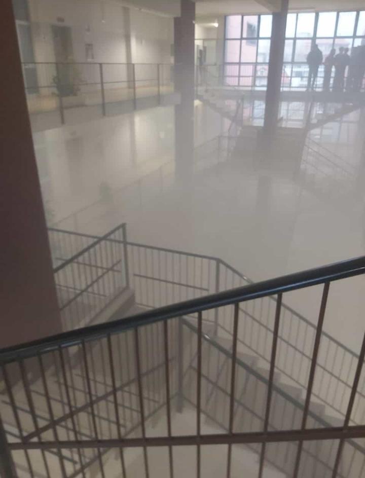 Incendio al Fauser, gli studenti “Abbiamo rischiato la vita” VIDEO