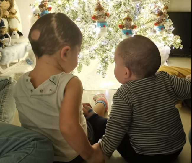 Emma è tornata a casa! La bimba investita davanti all’asilo a Chieri è stata dimessa