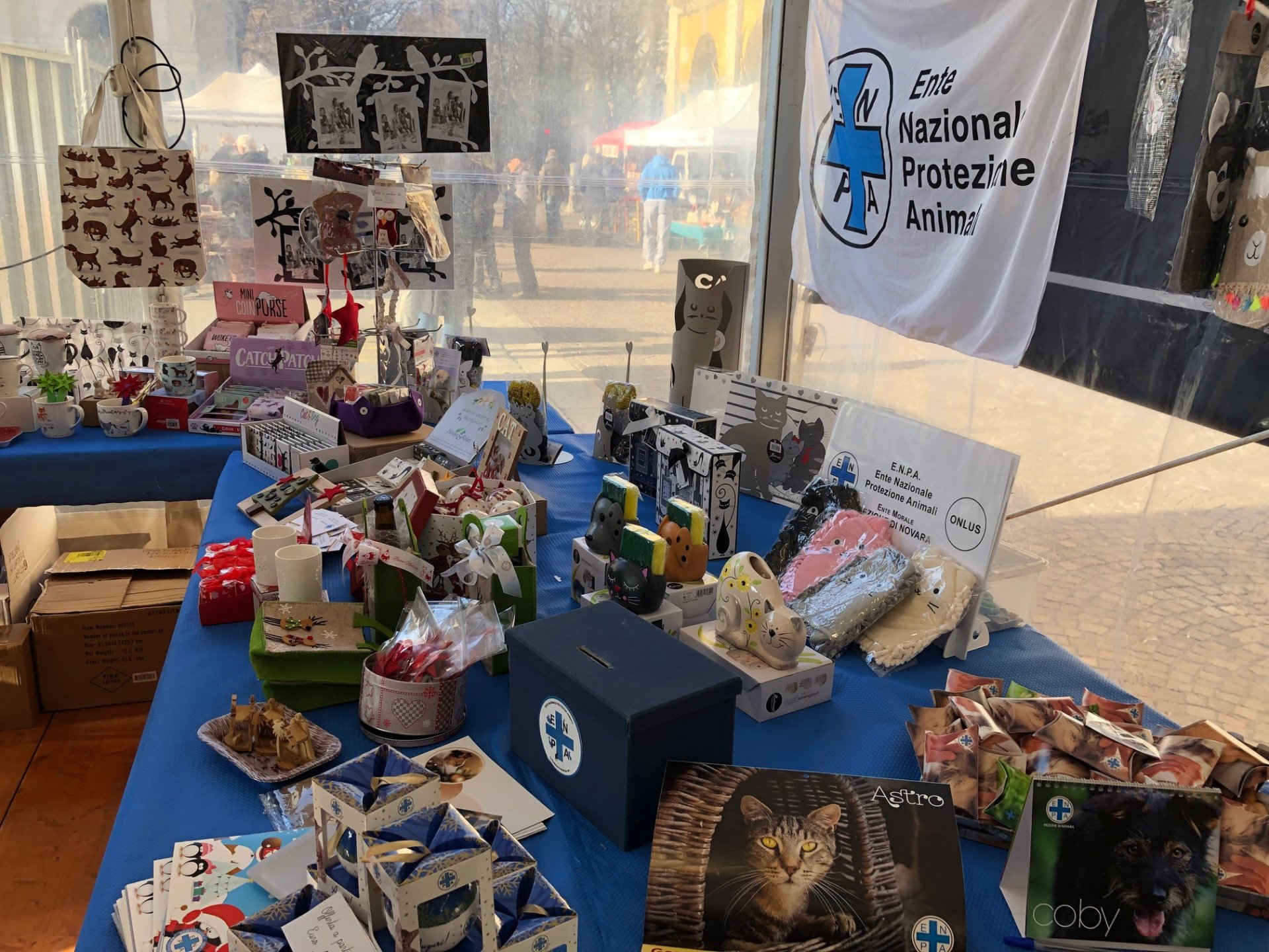 Mercatino solidarietà 5