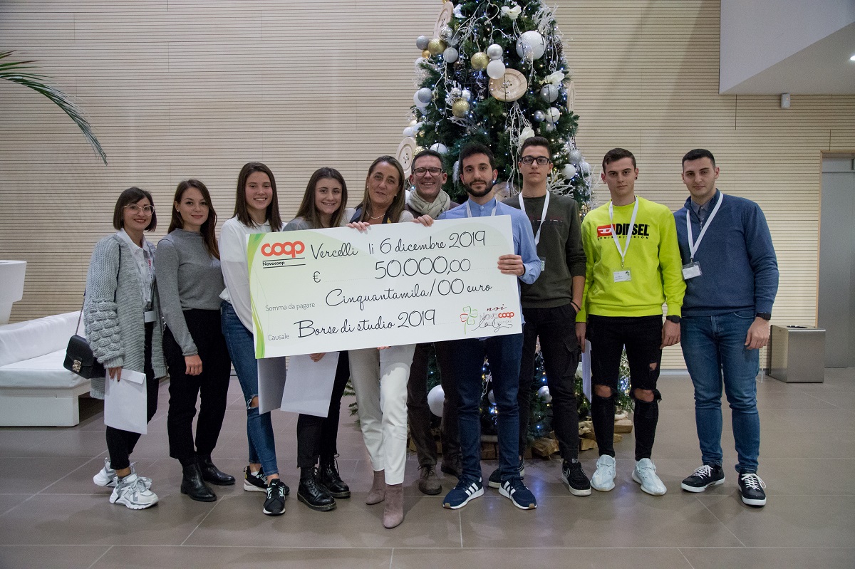 Nova Coop premia il merito degli studenti