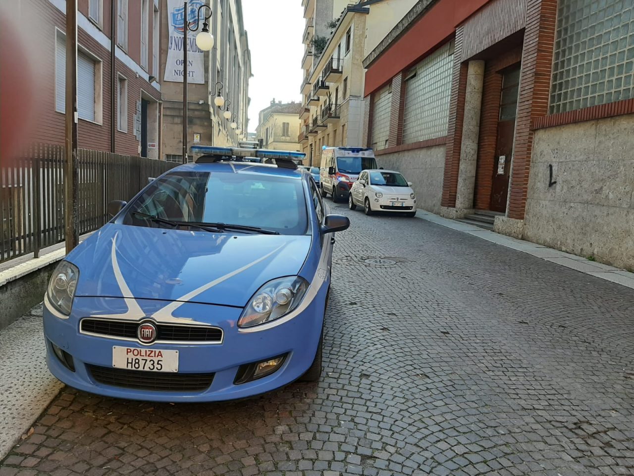Morto sul colpo a 42 anni per un incidente sul lavoro in via Greppi