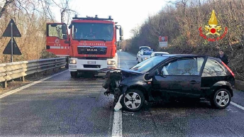 Schianto al Piano Rosa: due persone all’ospedale