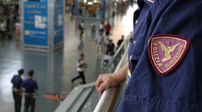 Operazione viaggiare sicuri: i controlli della Polfer in Piemonte sui treni