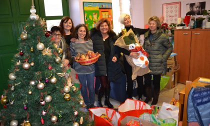 Per Natale gli aiuti del Parco Gatti di Borgomanero a casa Piccolo Bartolomeo