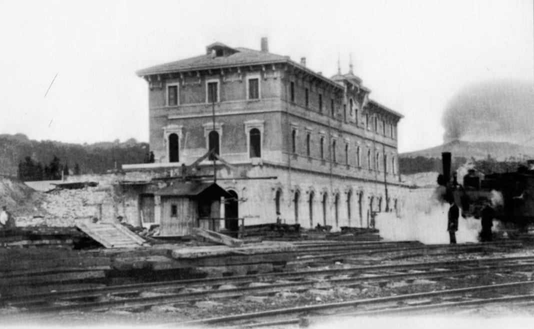 Stazione di Arona: quando dal lago passava l’Orient express