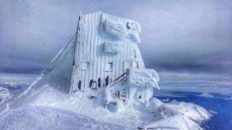 E’ arrivato il gelo: alla Capanna Margherita -30,2 gradi