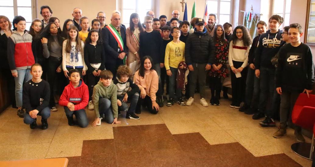 A Borgomanero si è insediato il nuovo Consiglio comunale dei ragazzi