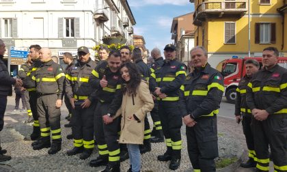 Arona dedica una rotonda ai caduti dei Vigili del fuoco