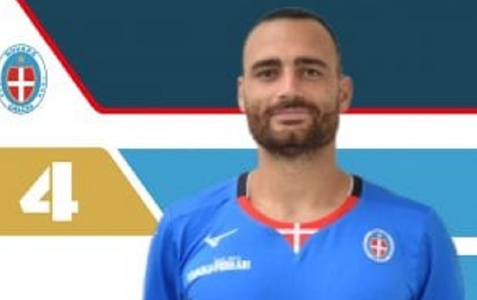 Novara calcio: giocatore cita Mussolini e divampa la polemica