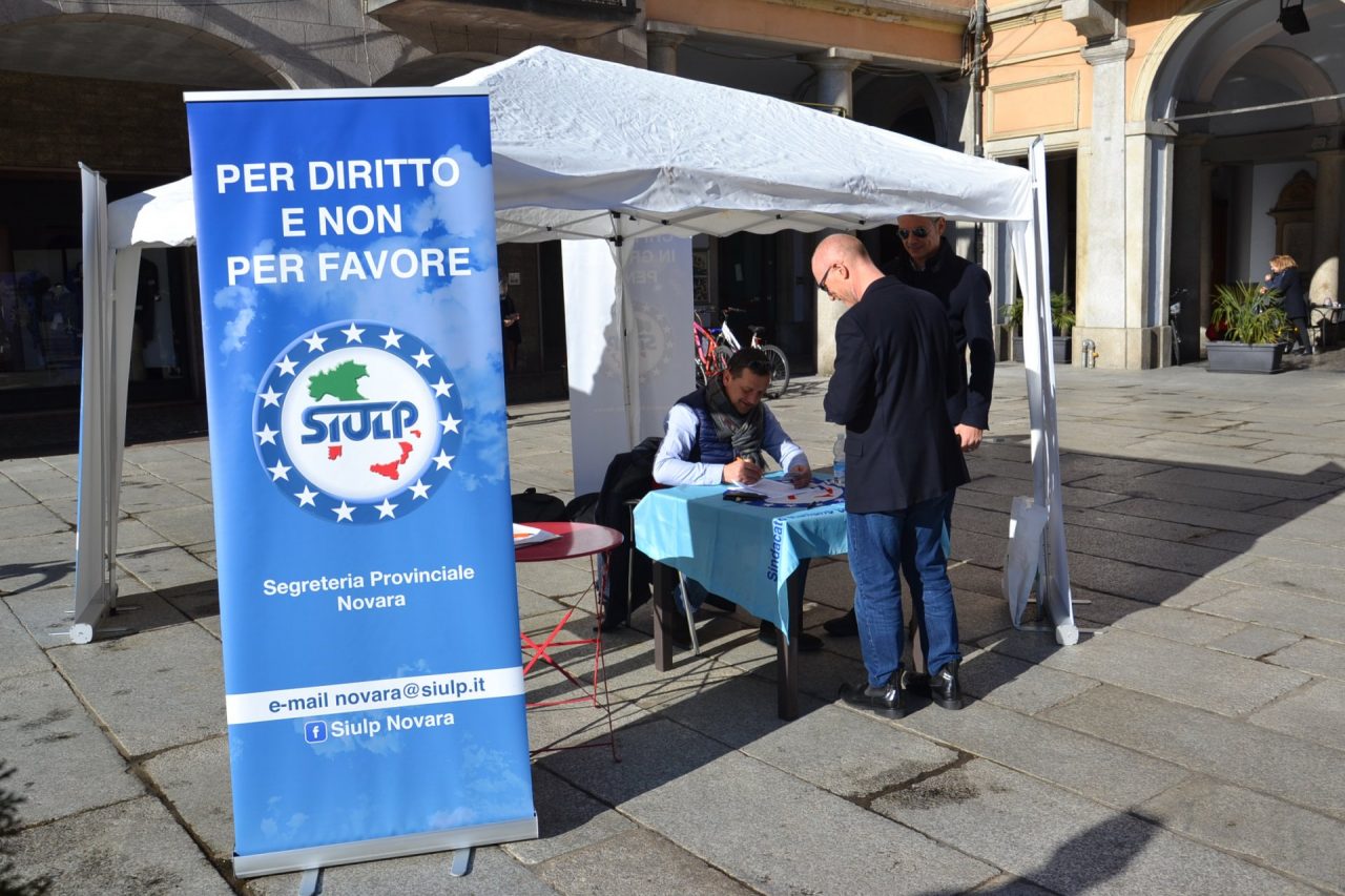 Già centinaia le firme raccolte per non far chiudere la caserma della polizia di Borgomanero
