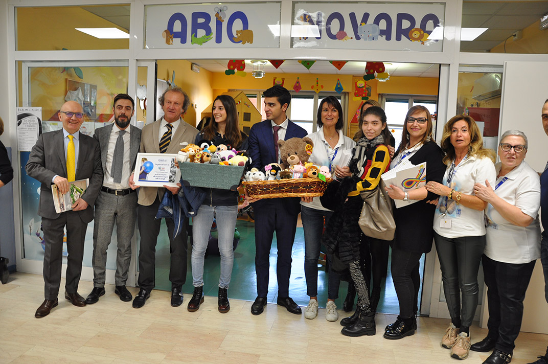 Dieci nuove culle per i neonati del Maggiore