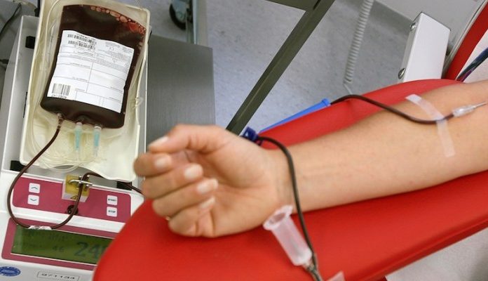 C’è bisogno di sangue. L’appello della Croce Rossa: “Donate prima delle vacanze”