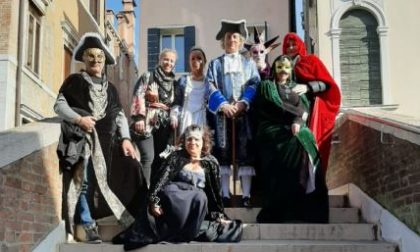 Gruppo storico borgomanerese a Venezia con i costumi degli Este