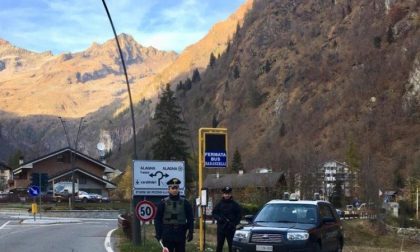 Vacanzieri in alta Valsesia rispediti a casa