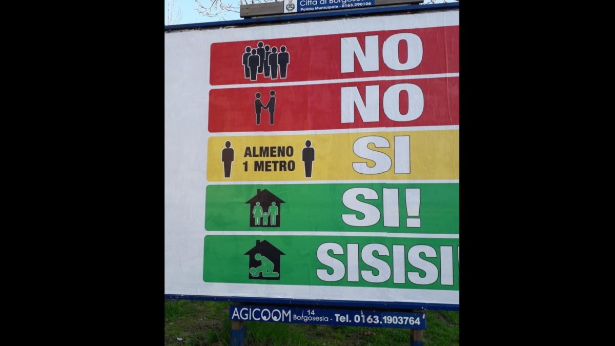 Borgosesia maxi-manifesto mette scena di sesso tra le cose che si possono fare