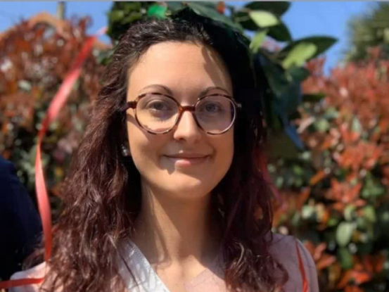 Consigliera agratese si laurea via Skype