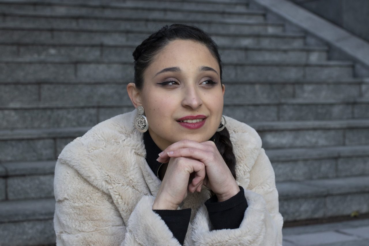 Paruzzarese pronta a scalare le classifiche: ecco la canzone di Michela B. – VIDEO