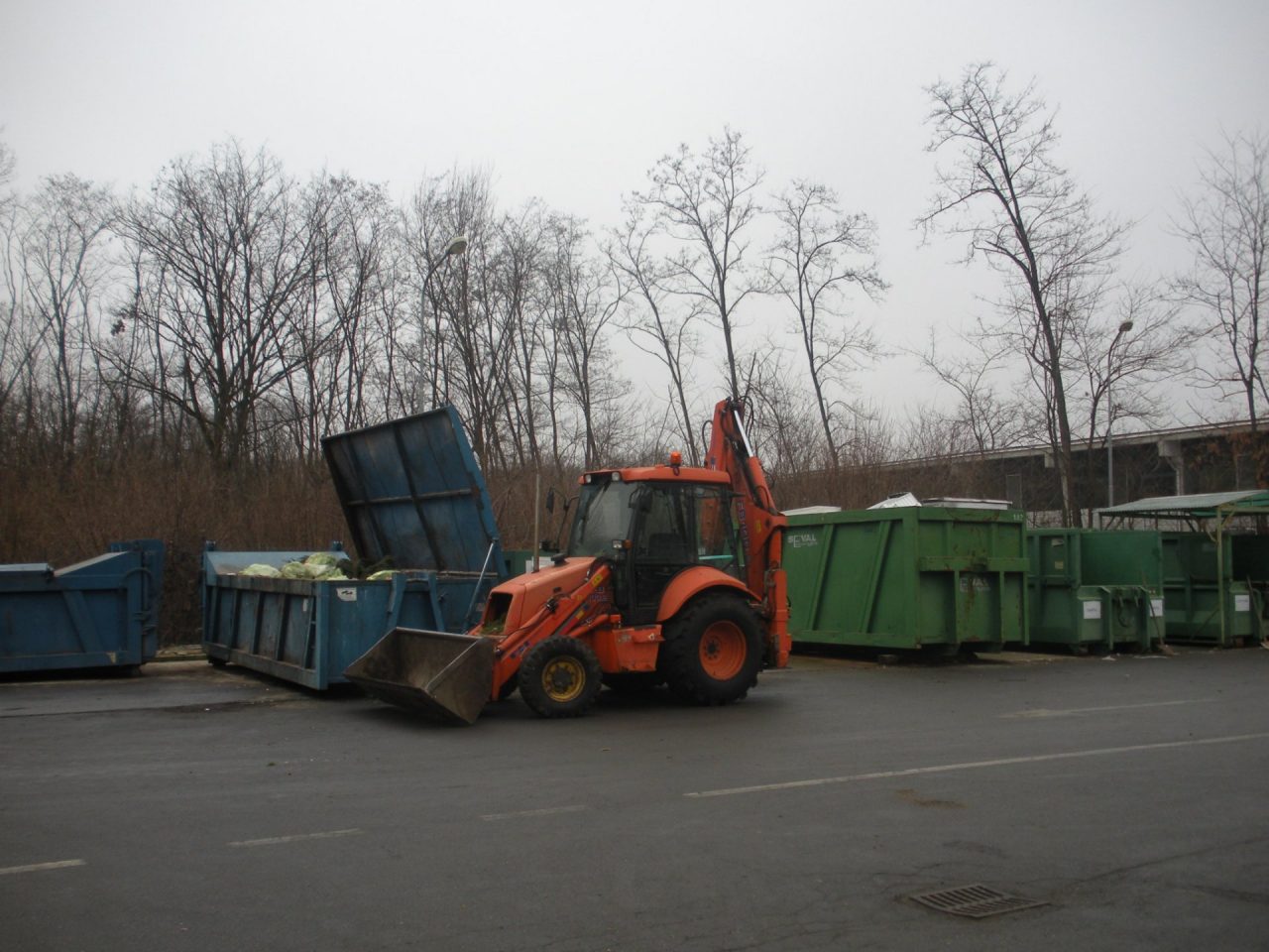 Borgomanero: riaperta anche per i rifiuti non “verdi” l’area ecologica