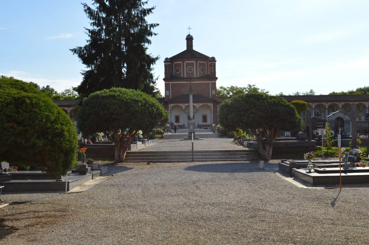 Fase 2: a Borgomanero da lunedì sono riaperti i cimiteri dalle 7 alle 19