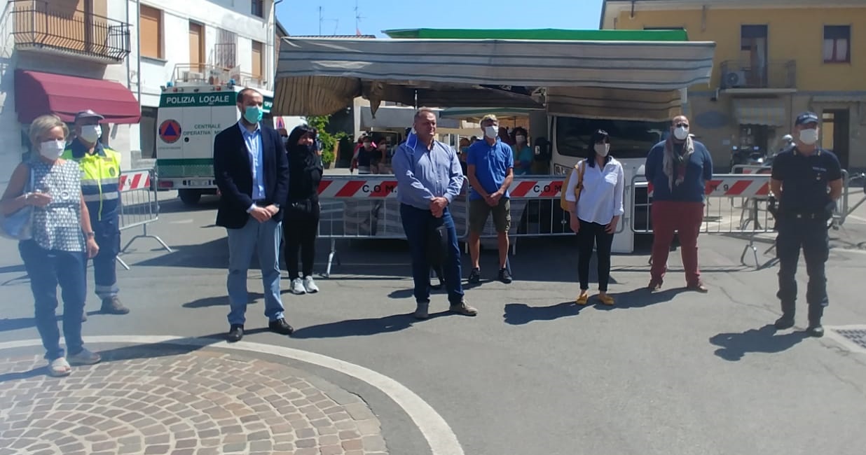 Nuovo mercato a Trecate presentato dal Comune