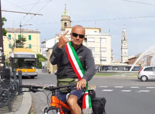 Obbligo di mascherina in Piemonte: ovunque ma non a Divignano