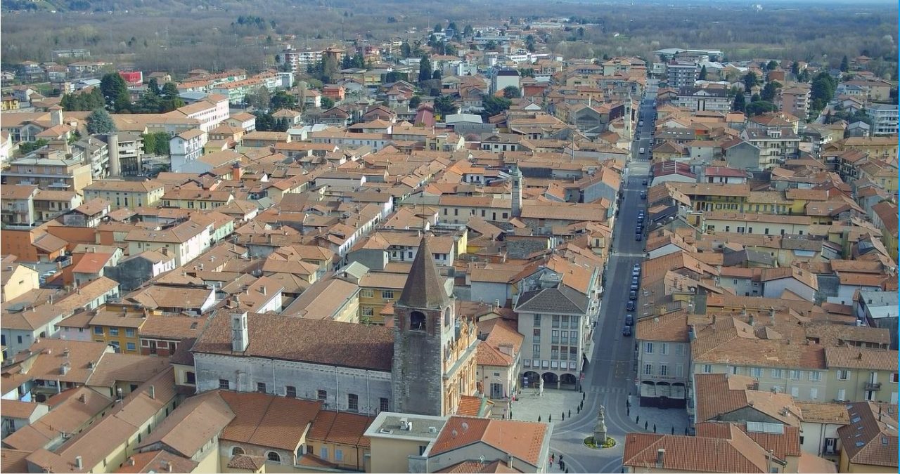 Da sabato 23 a Borgomanero torna la ZTL nel centro storico