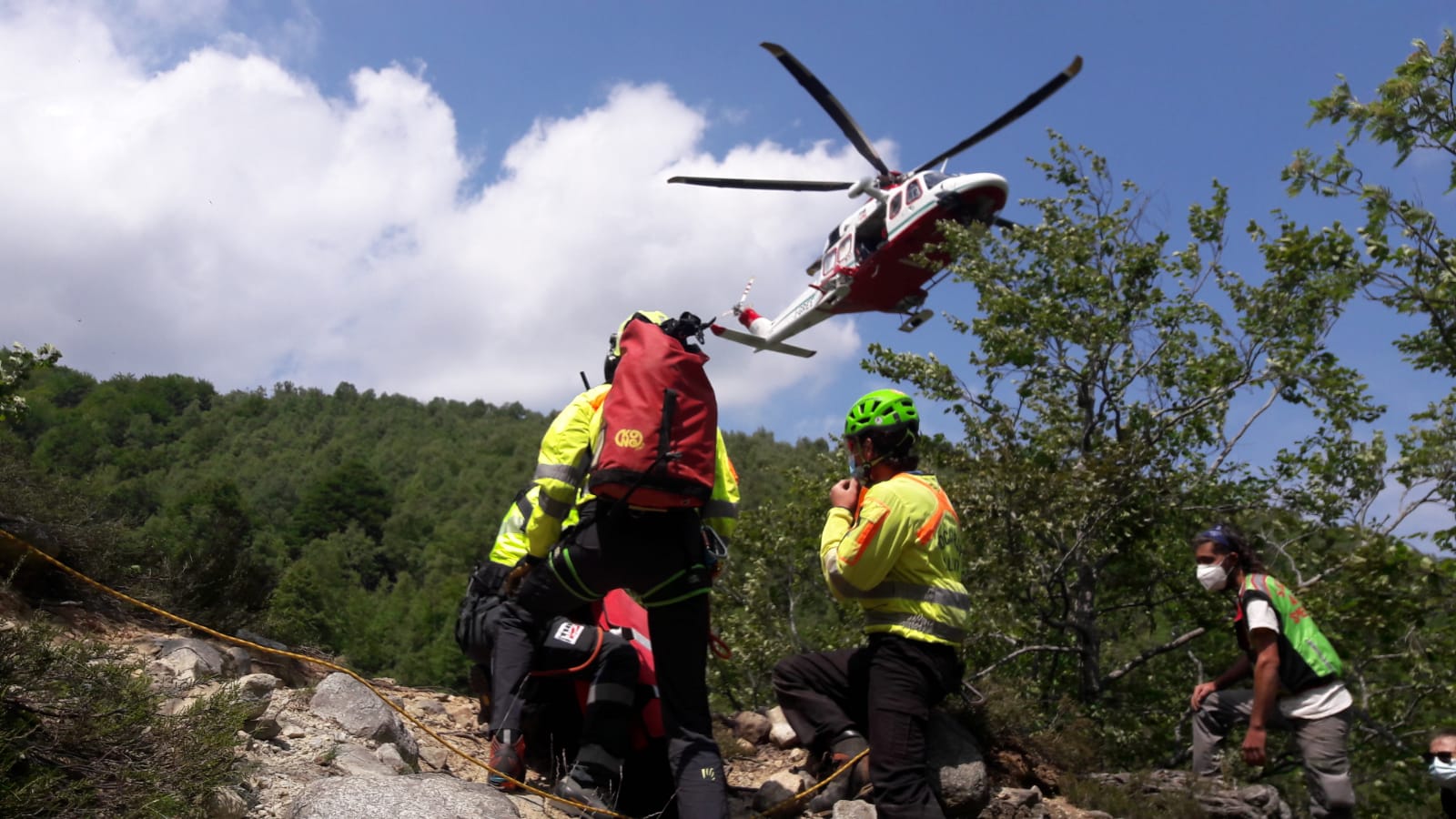 Precipita in un canalone e muore a Mergozzo: aveva 29 anni - Corriere ...