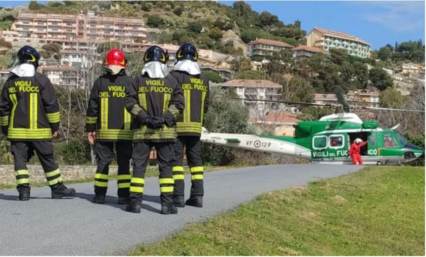 Benzina al posto dell’acqua: esplode caffettiera, grave un sessantenne