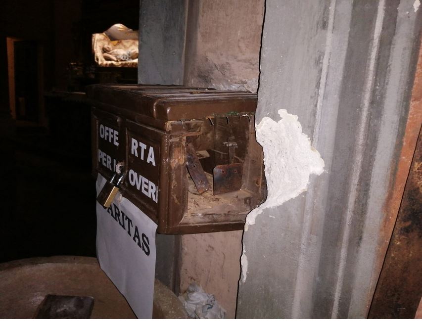 Orrore in Duomo a Chivasso: ubriaco novarese devasta la sacrestia