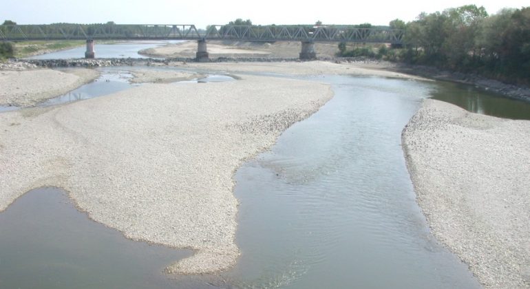 Fiumi asciutti e temperature al di sopra della media di 3 gradi