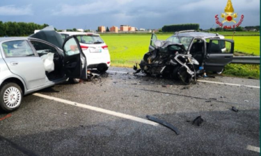 Incidente in tangenziale a Vercelli: due feriti gravi