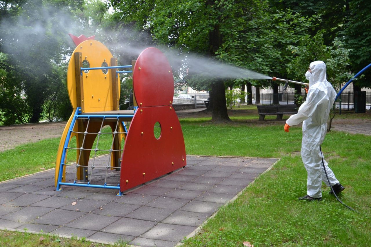 Sabato a Borgomanero riapriranno le aree gioco nei parchi pubblici