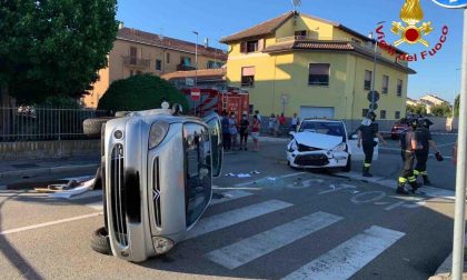 Incidente a Novara, auto si ribalta: tre feriti
