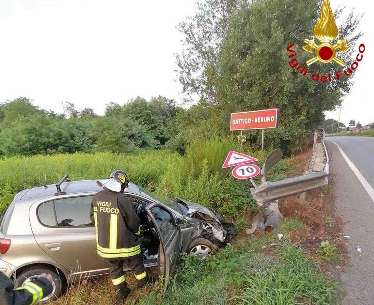 Incidente all’alba a Gattico-Veruno: soccorsa una ragazza