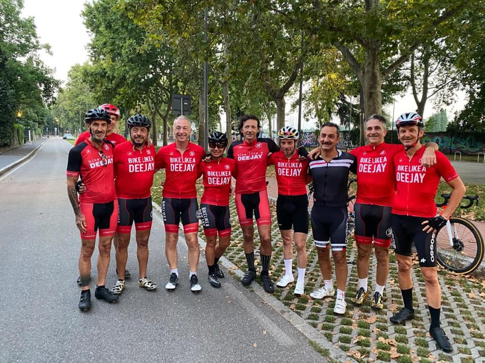 Milano-Riccione in bici con Linus: unica donna l’aronese Luisa Fumagalli