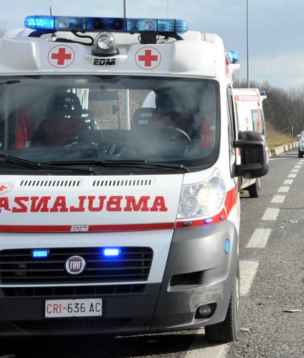 Grave motociclista uscito di strada