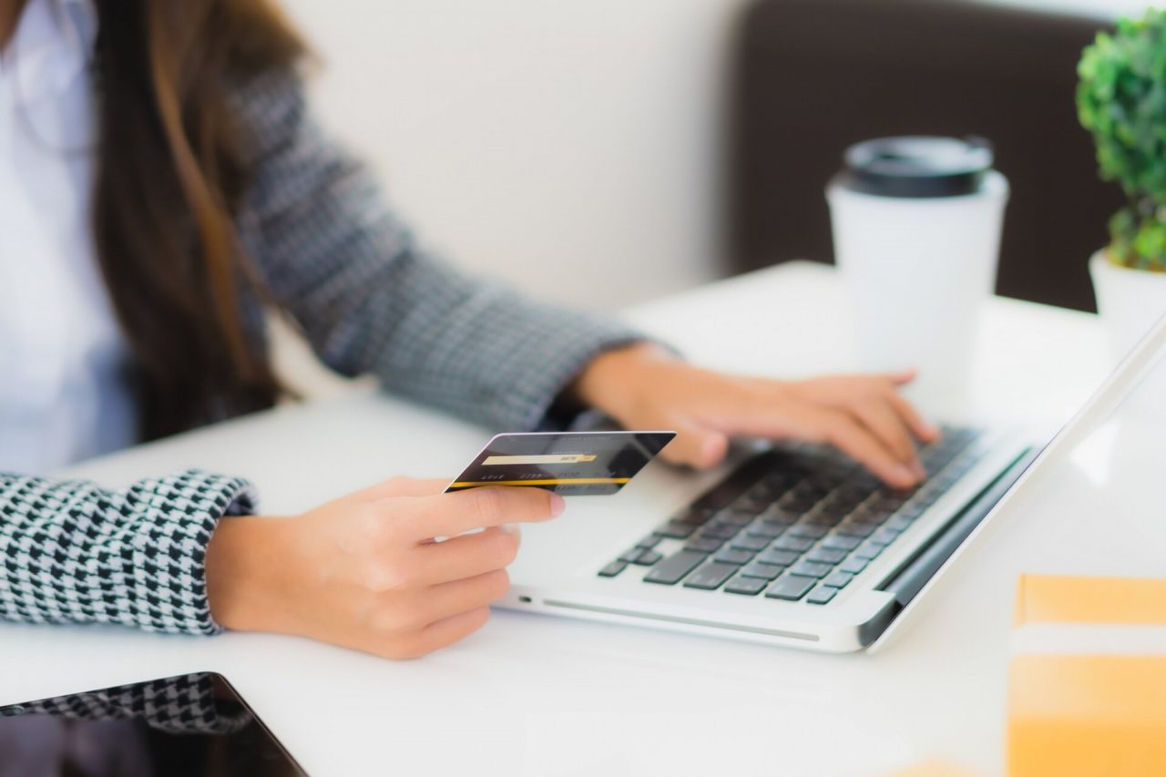 Italiani e pagamenti online: consuetudine o diffidenza? Cos’è cambiato con il lockdown
