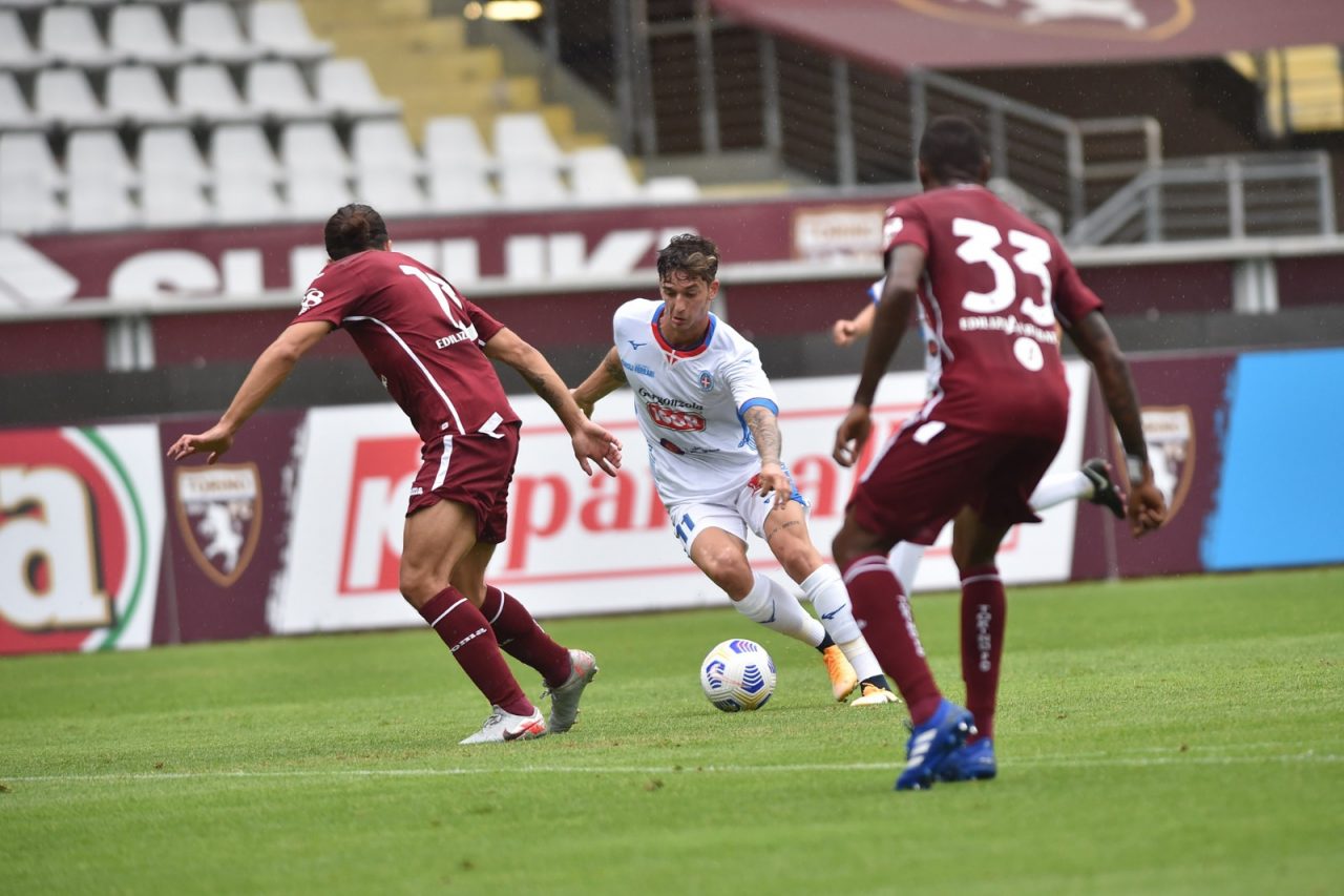 Un bel Novara a testa alta con il Torino